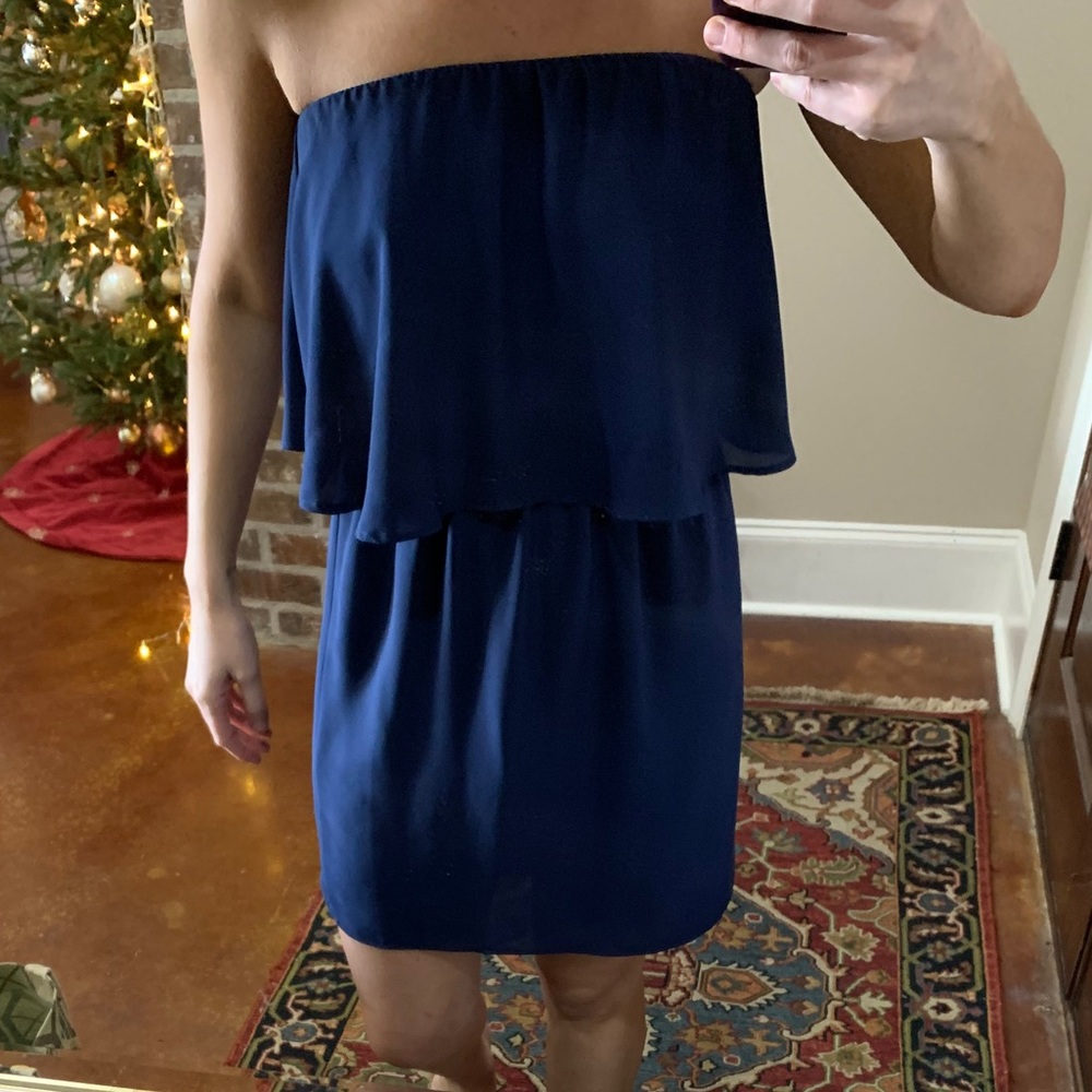 Navy strapless boutique dress